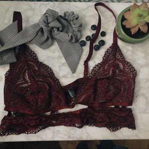 lacy bralette